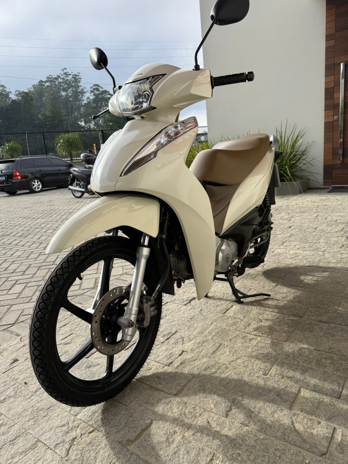 HONDA BIZ 125 2018 - Imagem 7