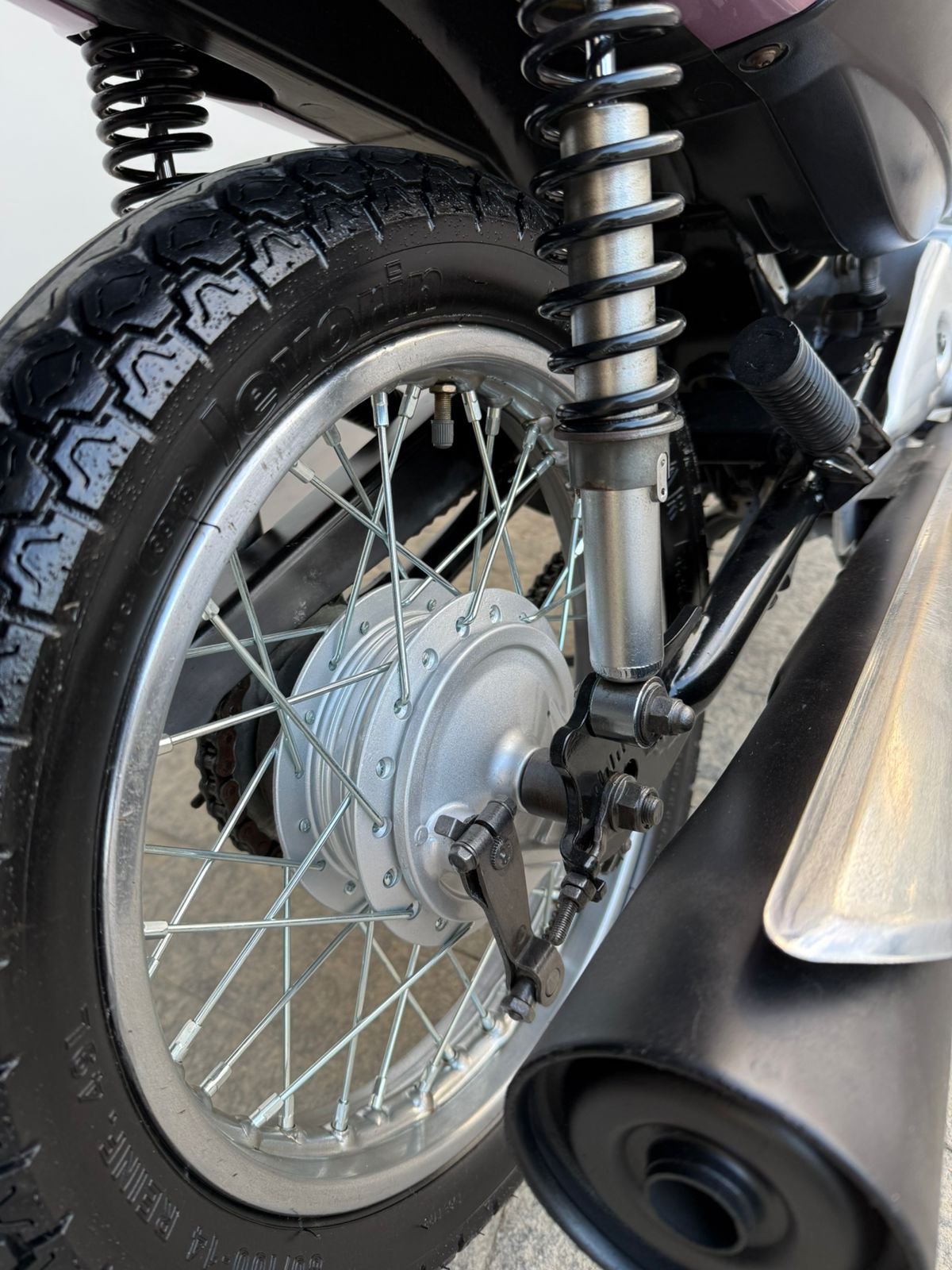 HONDA BIZ 125 es 2010 - Imagem 12