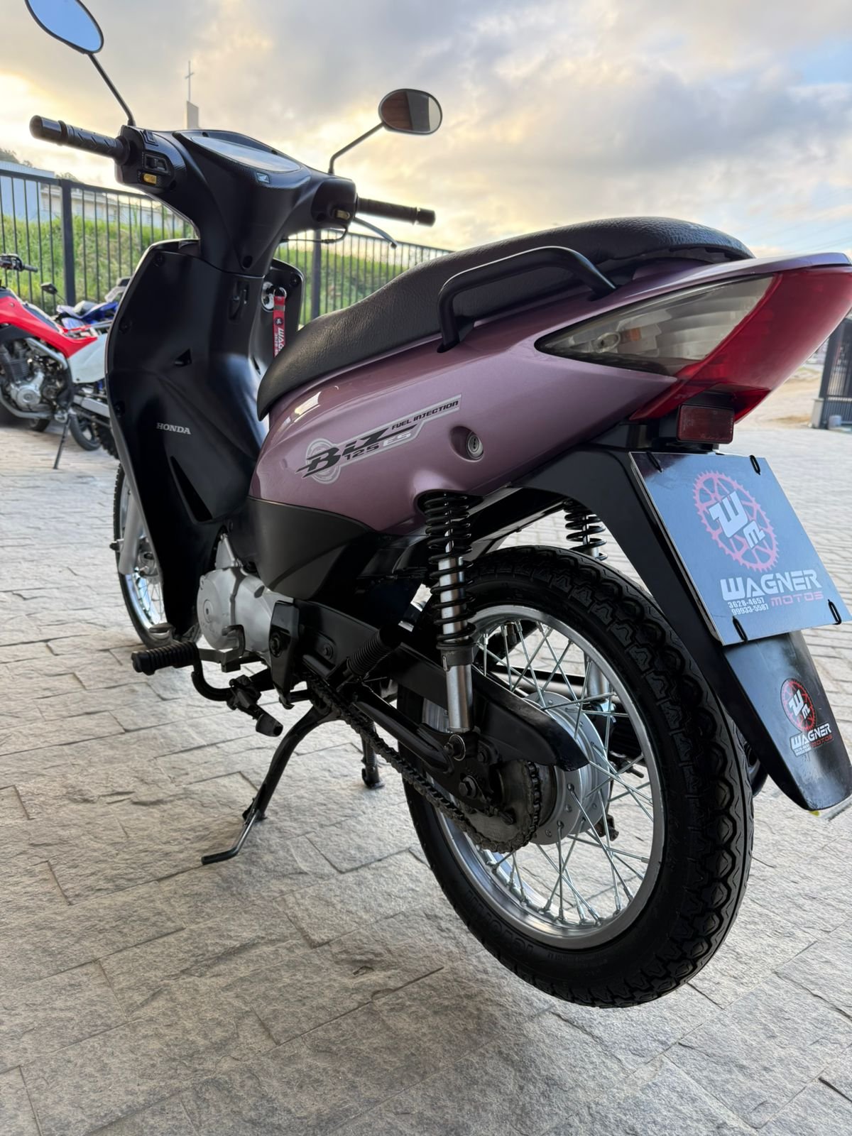 HONDA BIZ 125 es 2010 - Imagem 4