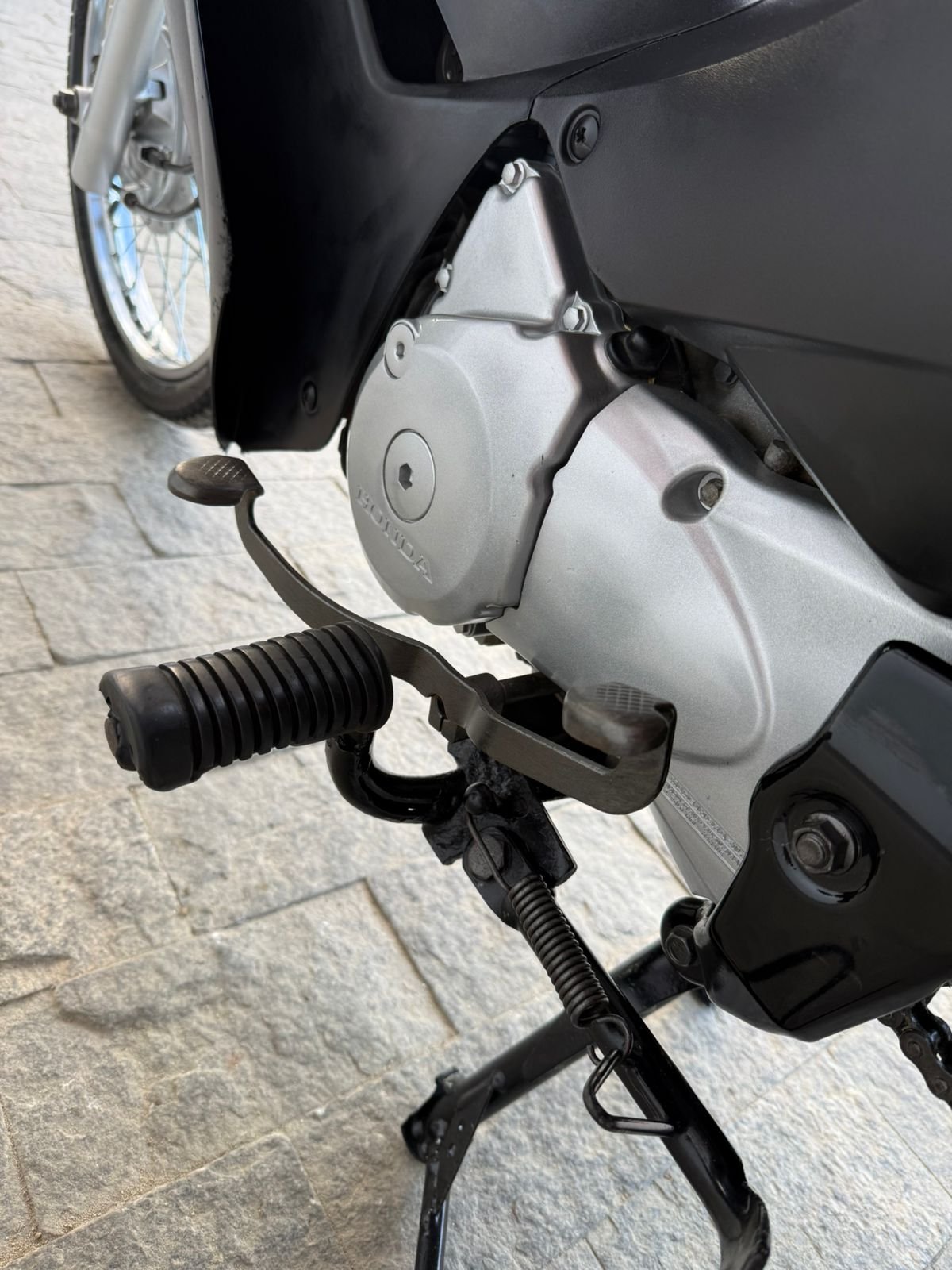 HONDA BIZ 125 es 2010 - Imagem 7