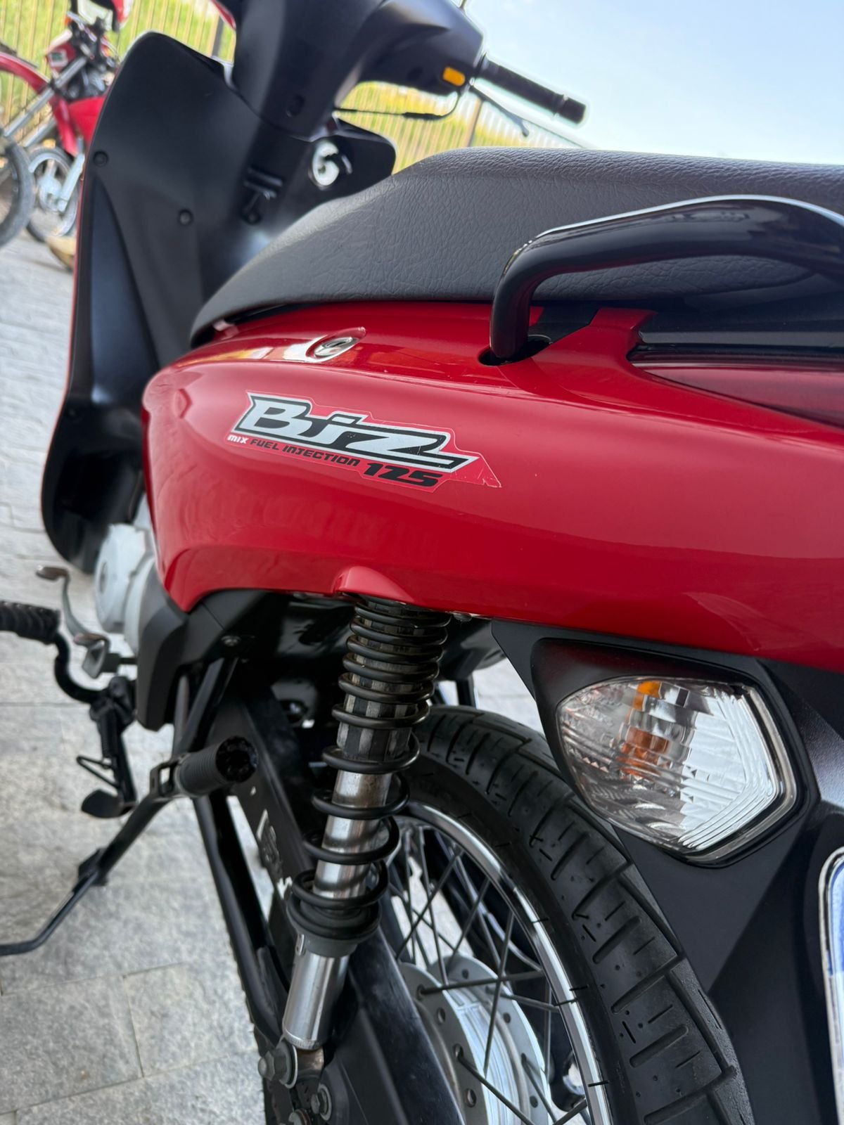 HONDA BIZ 125 es 2012 - Imagem 7