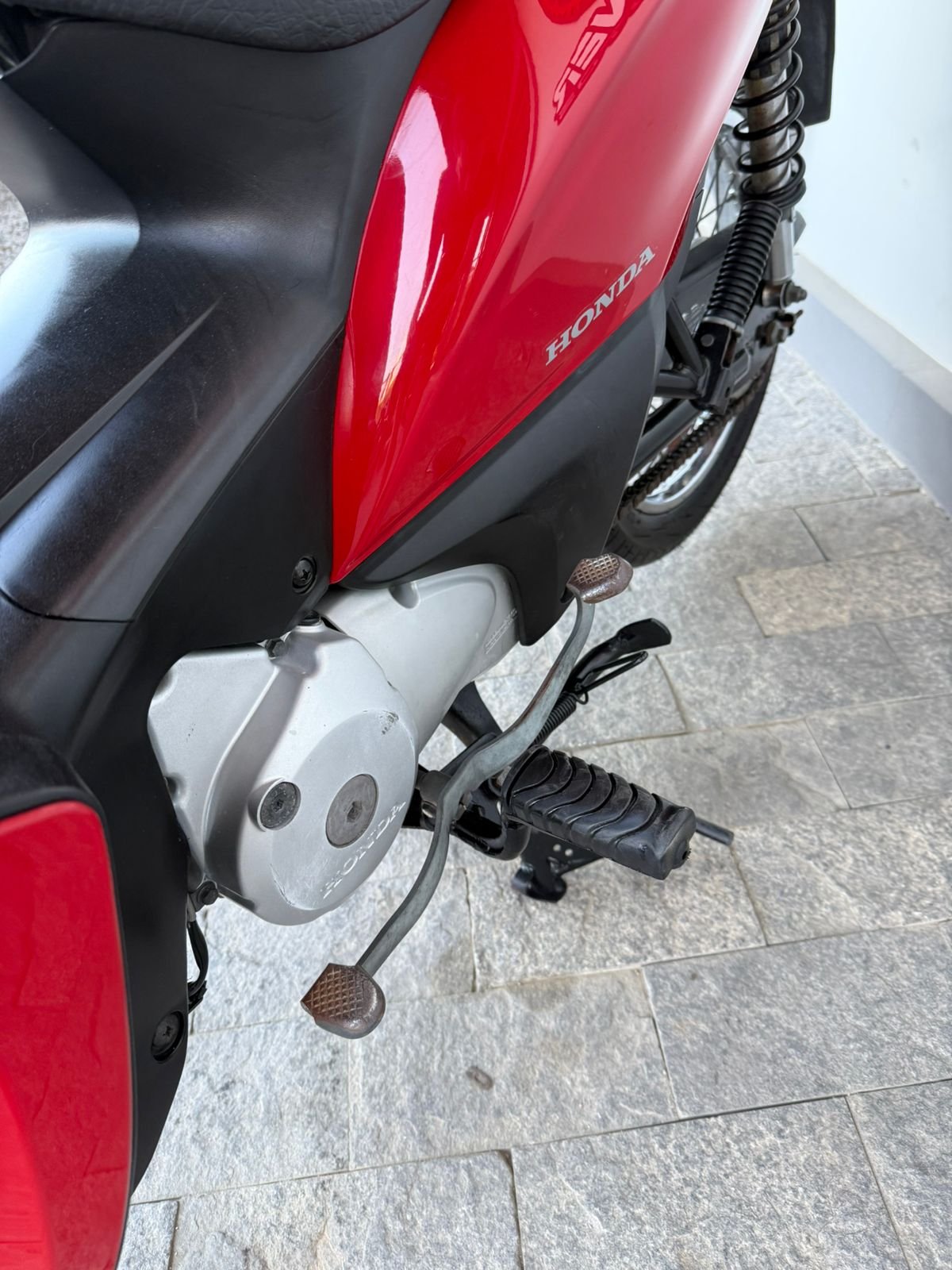 HONDA BIZ 125 es 2012 - Imagem 9