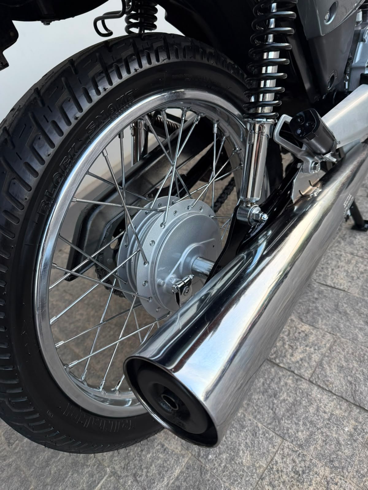 HONDA TITAN 125 es 2003 - Imagem 8