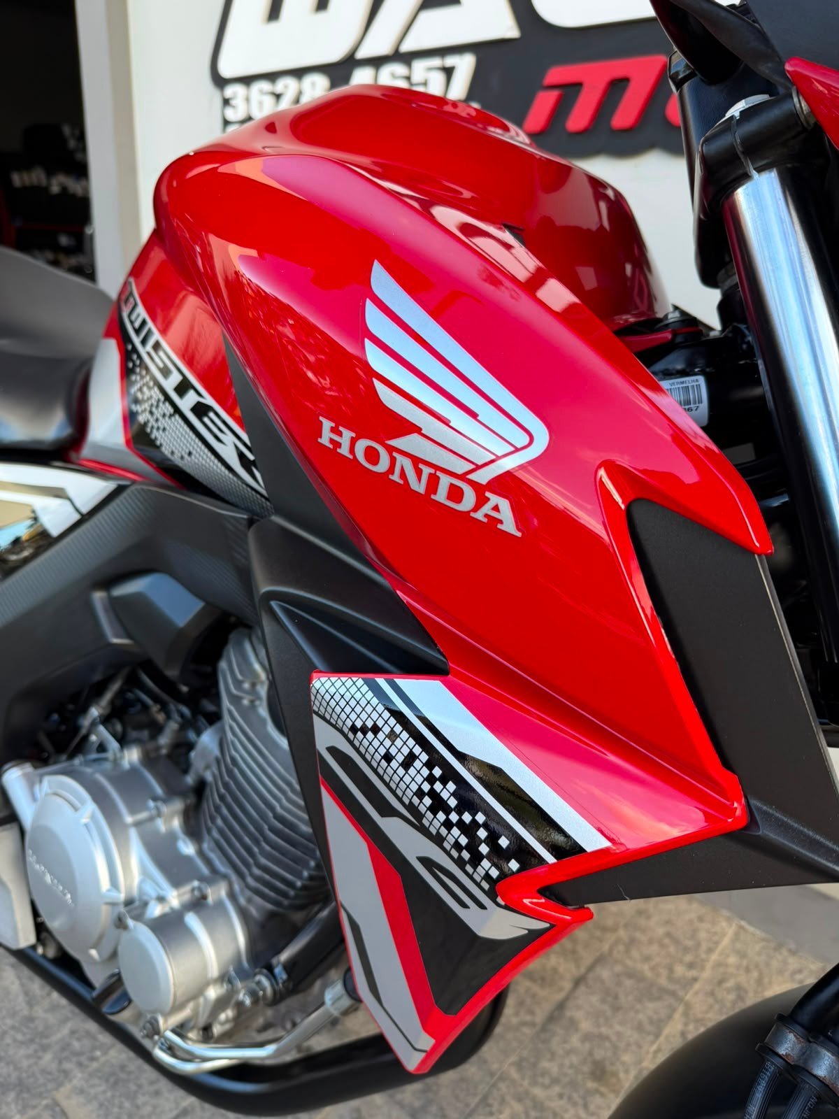HONDA TWISTER CB 250 2021 - Imagem 5