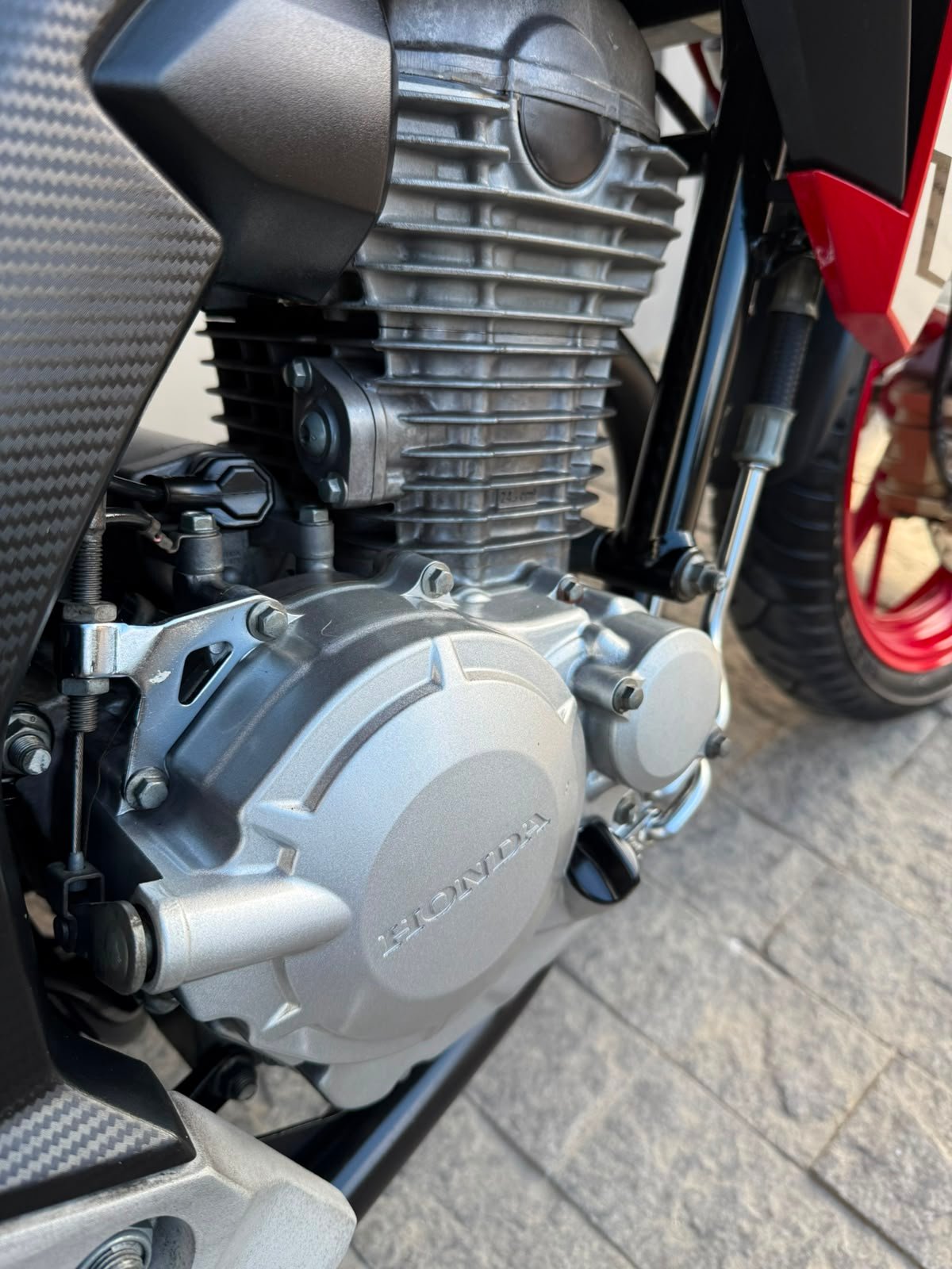 HONDA TWISTER CB 250 2021 - Imagem 6