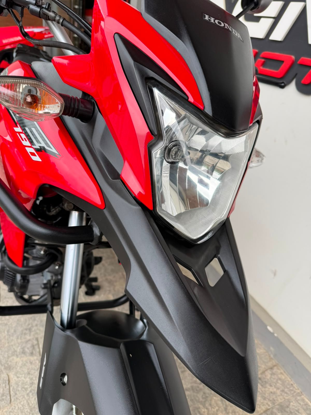 HONDA XRE 190 2017 - Imagem 5