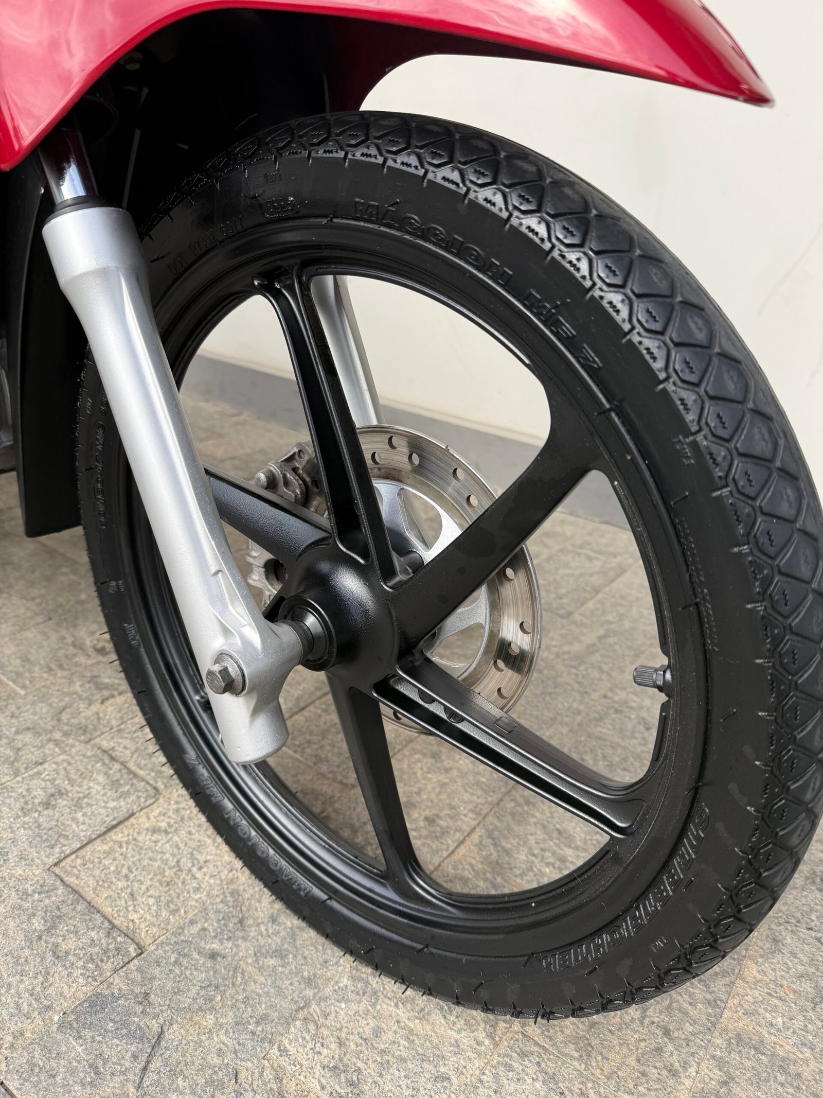 HONDA BIZ 125 EX 2013 - Imagem 10