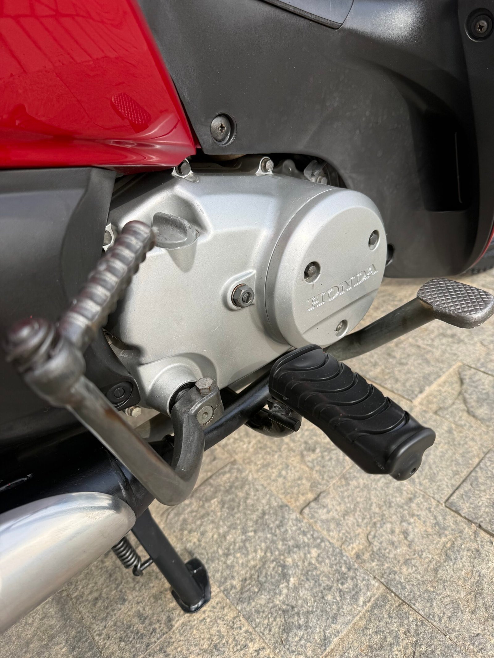 HONDA BIZ 125 EX 2013 - Imagem 9