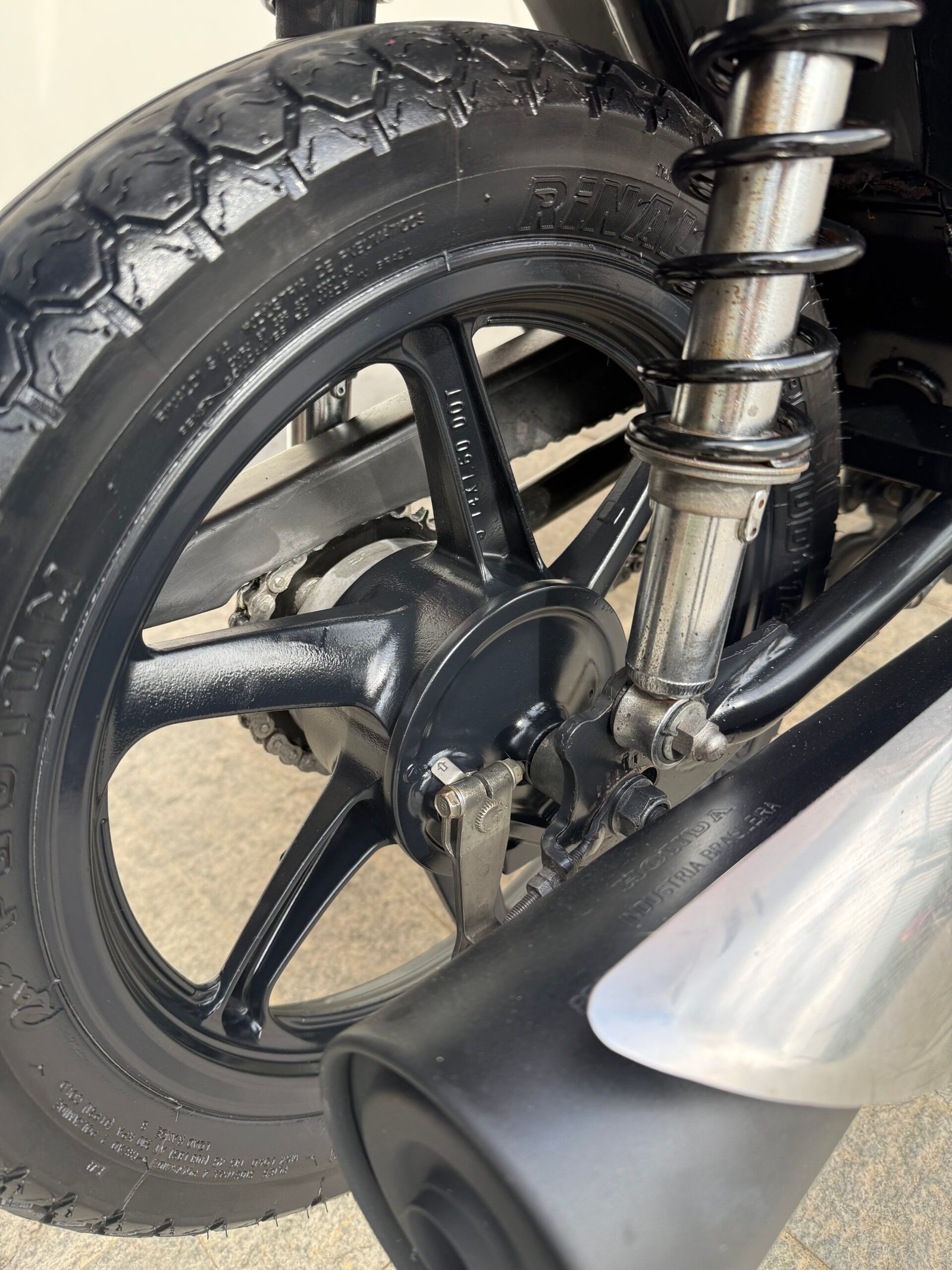 HONDA BIZ 125 EX 2013 - Imagem 11