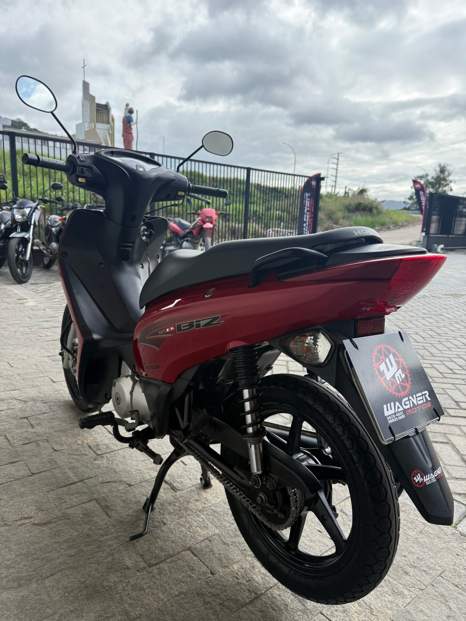 HONDA BIZ 125 EX 2013 - Imagem 6
